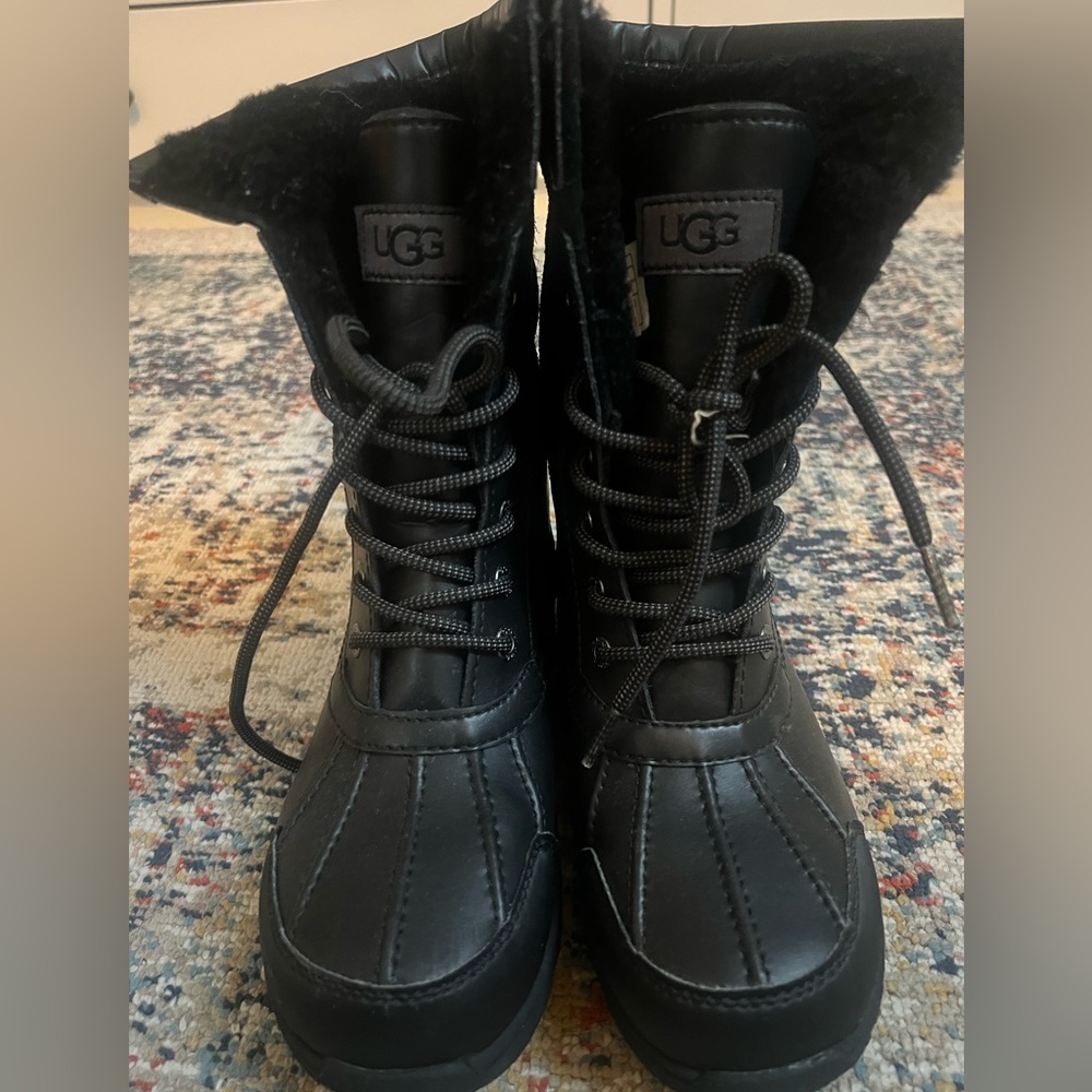 Kids UGG Black Lace-Up Winter Boots